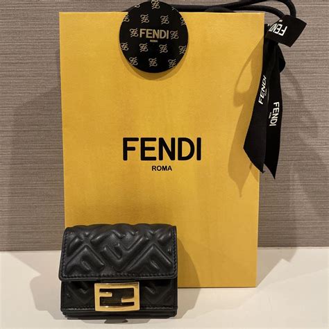 ミニ 財布 fendi|FENDI .